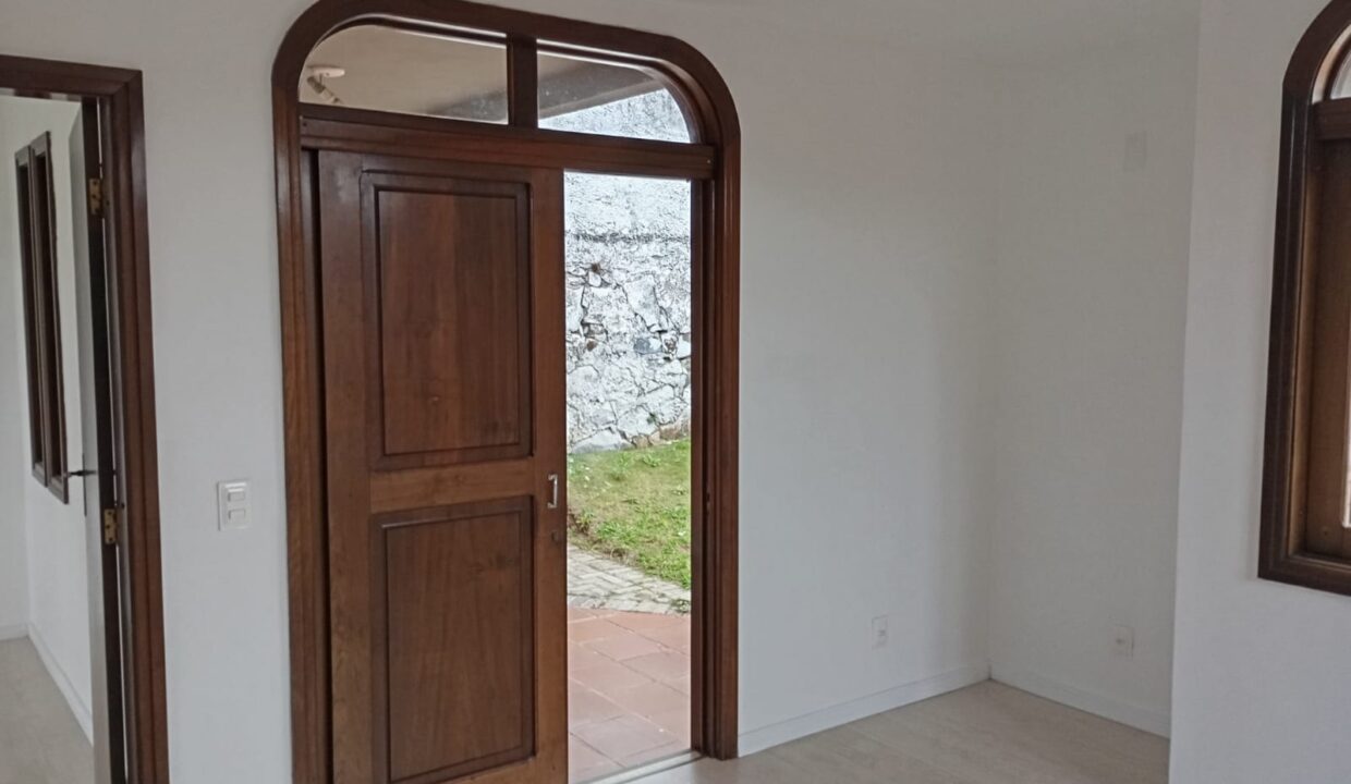 WhatsApp Image 2025-08-15 at 09.15.12 (2)