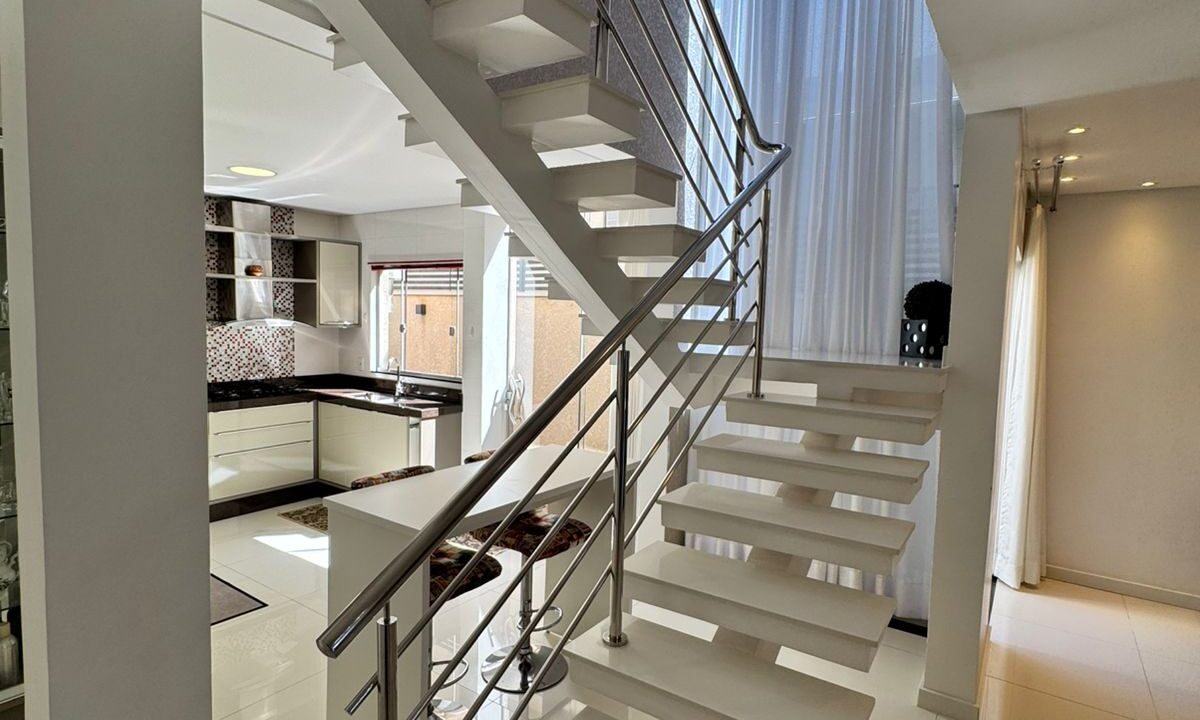 WhatsApp Image 2025-09-11 at 09.58.05