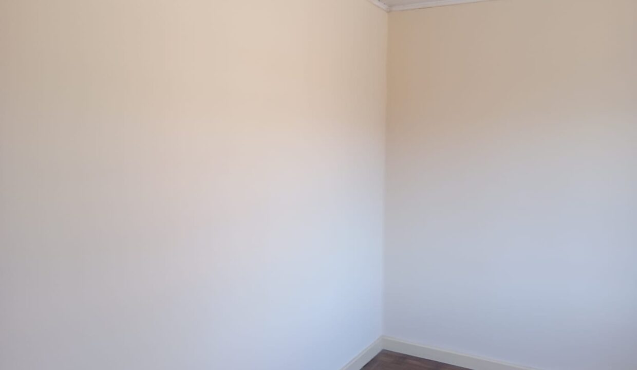 WhatsApp Image 2025-09-18 at 14.22.55 (5)