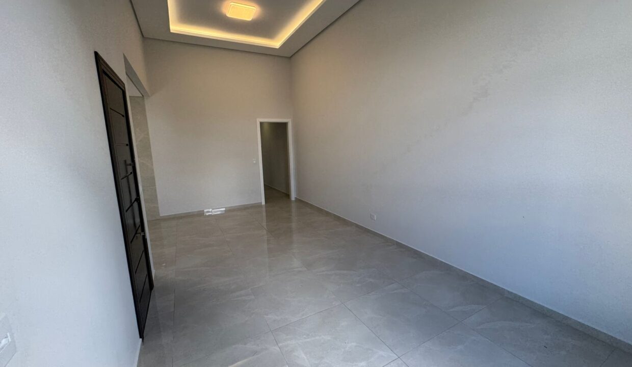 WhatsApp Image 2025-12-16 at 09.18.09 (4)