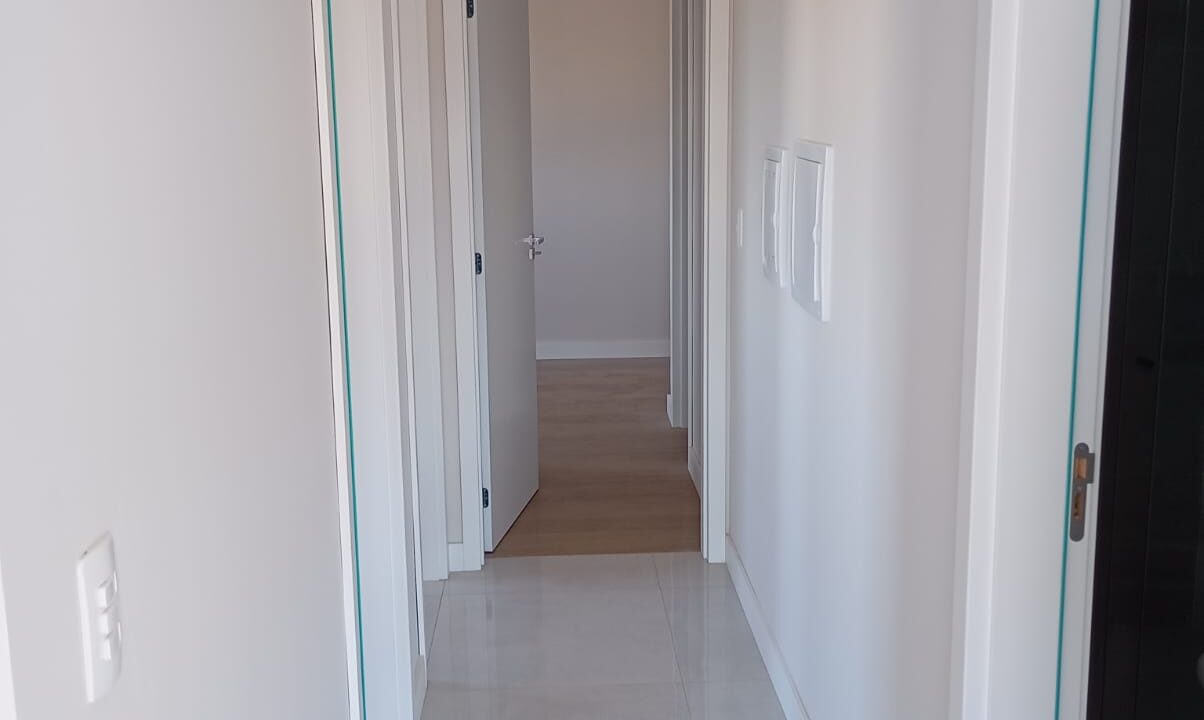 WhatsApp Image 2024-12-18 at 17.33.41 (1)