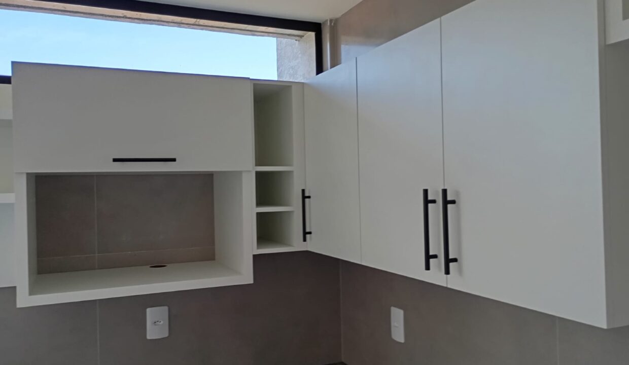 WhatsApp Image 2024-12-18 at 17.33.41 (5)